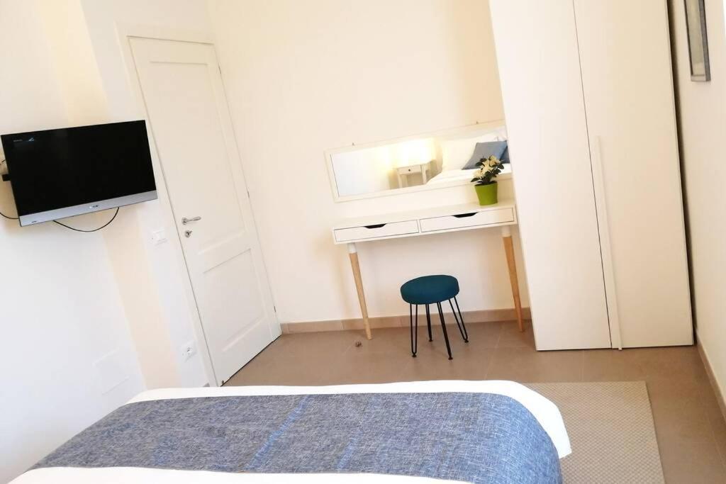 Charming & Spacious Florentine Home Just Two Mins From Tram Stop Florenz Exterior foto